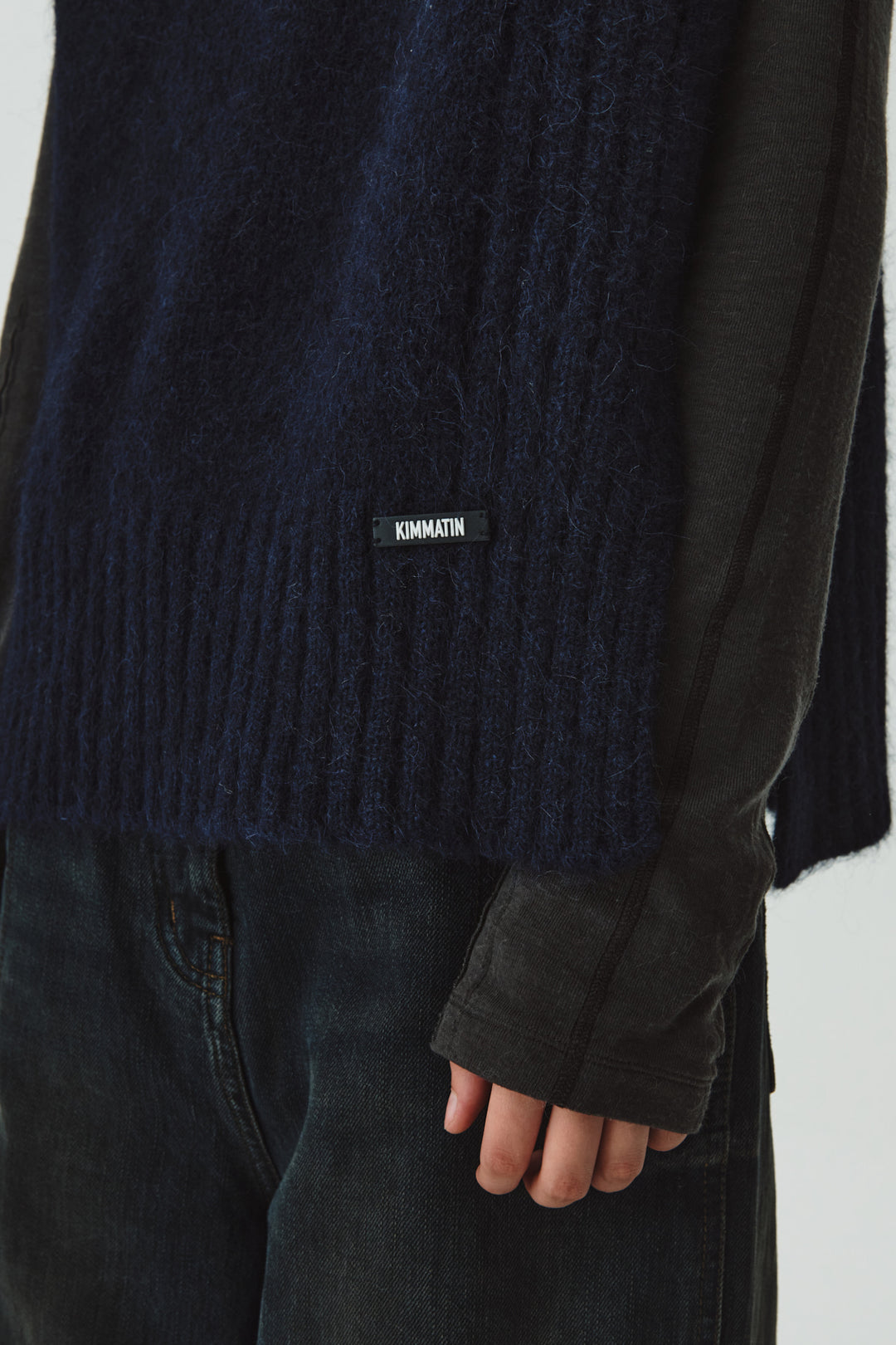 KIMMATIN High Neck Wool Knit Vest — Navy blue