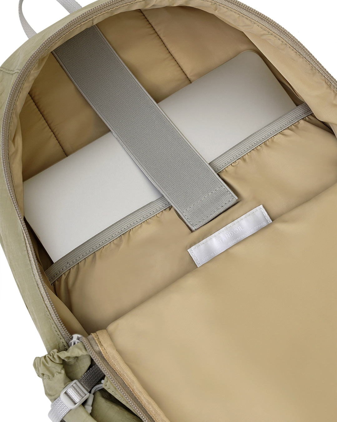 Stand Oil Plico Backpack — Olive