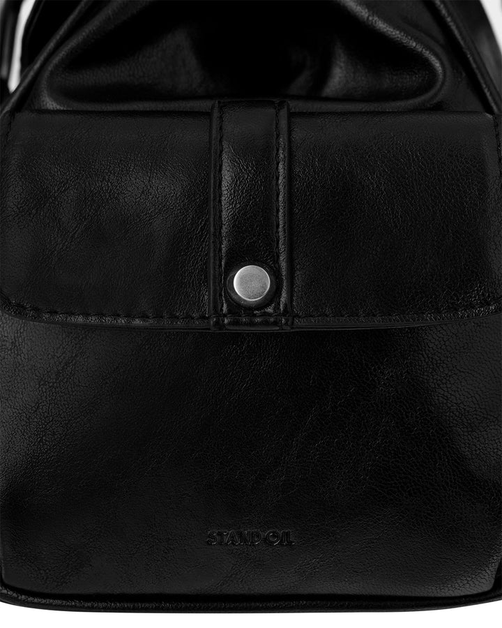 Stand Oil Beni Bag — Vintage Nubuck Crossbody — Black