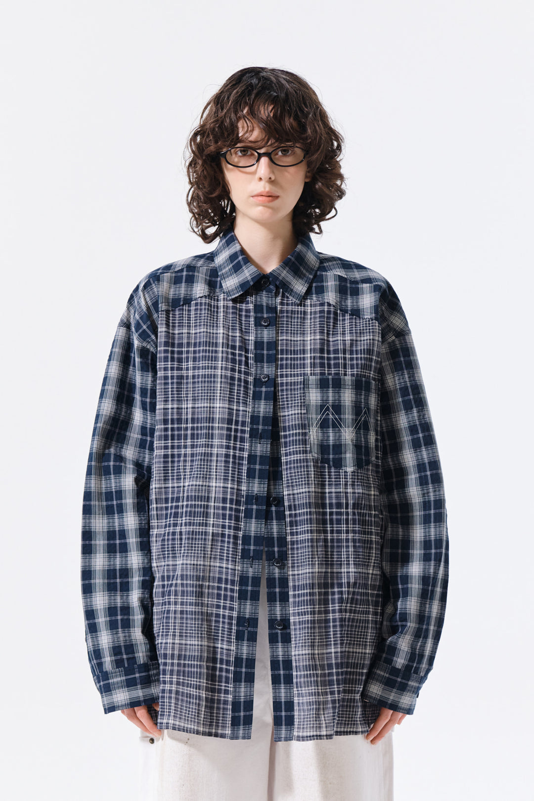 Matin Kim Mixed Check Overfit Shirt — Navy blue