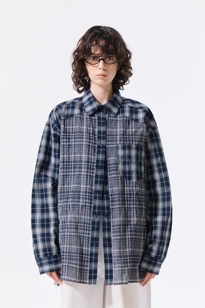 Matin Kim Mixed Check Overfit Shirt — Navy blue