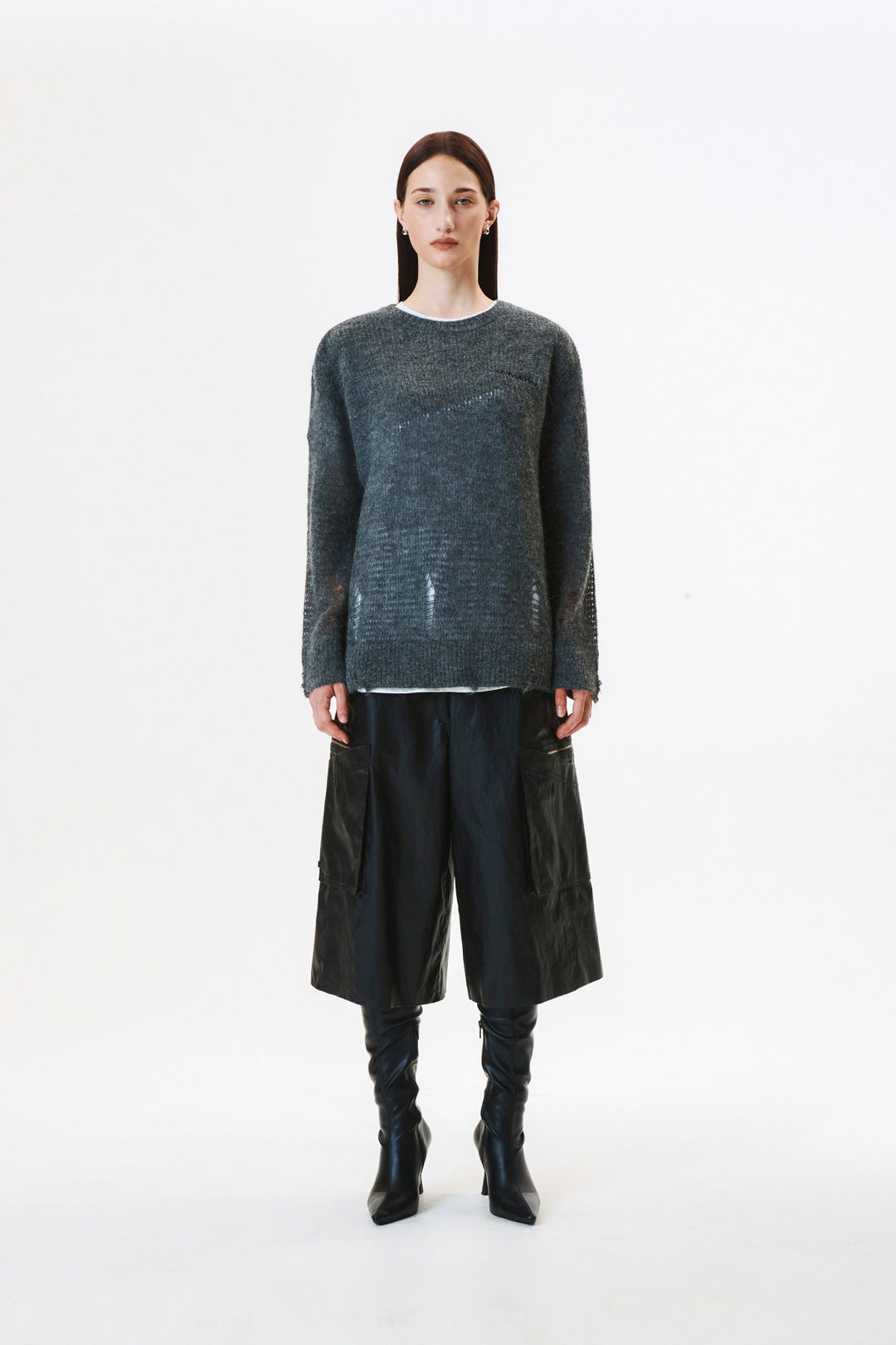 KIMMATIN Damage Detail Logo Pullover — Charcoal