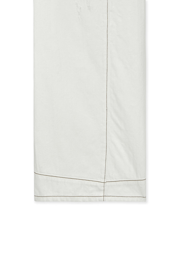 Matin Kim Waist Buckle Stitch Twill Denim — Ivory