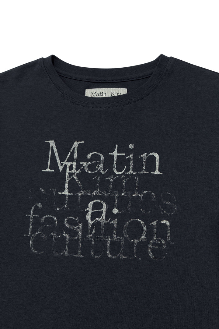 Matin Kim Dusty Typo Graphic Crop Top — Charcoal