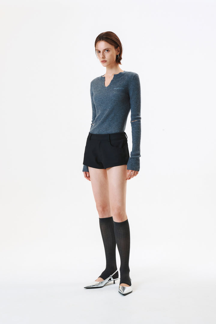 KIMMATIN Slit Point Slim Knit Top — Gray
