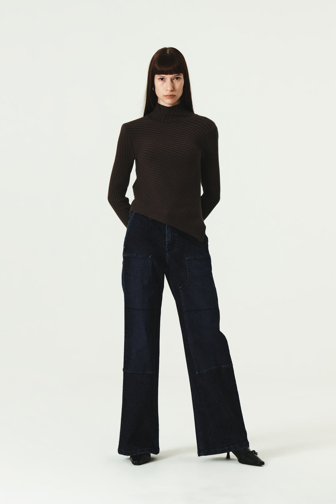 KIMMATIN Unbalance Turtle Neck Knit — Brown