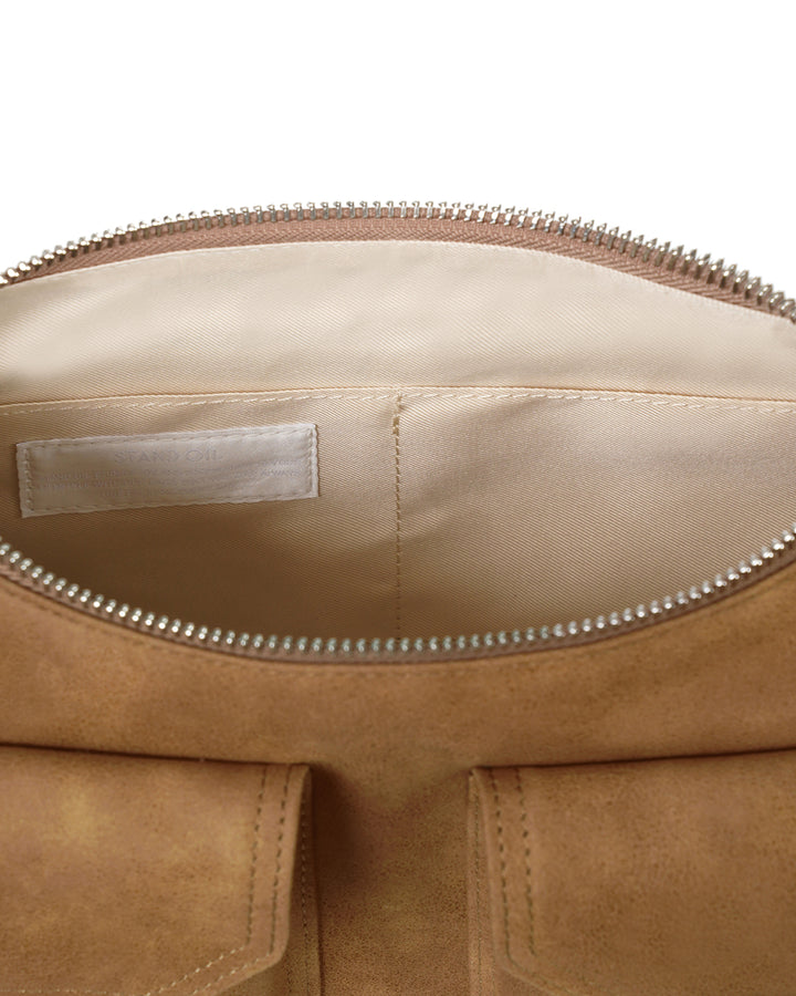 Stand Oil Joey Bag Mini — Camel