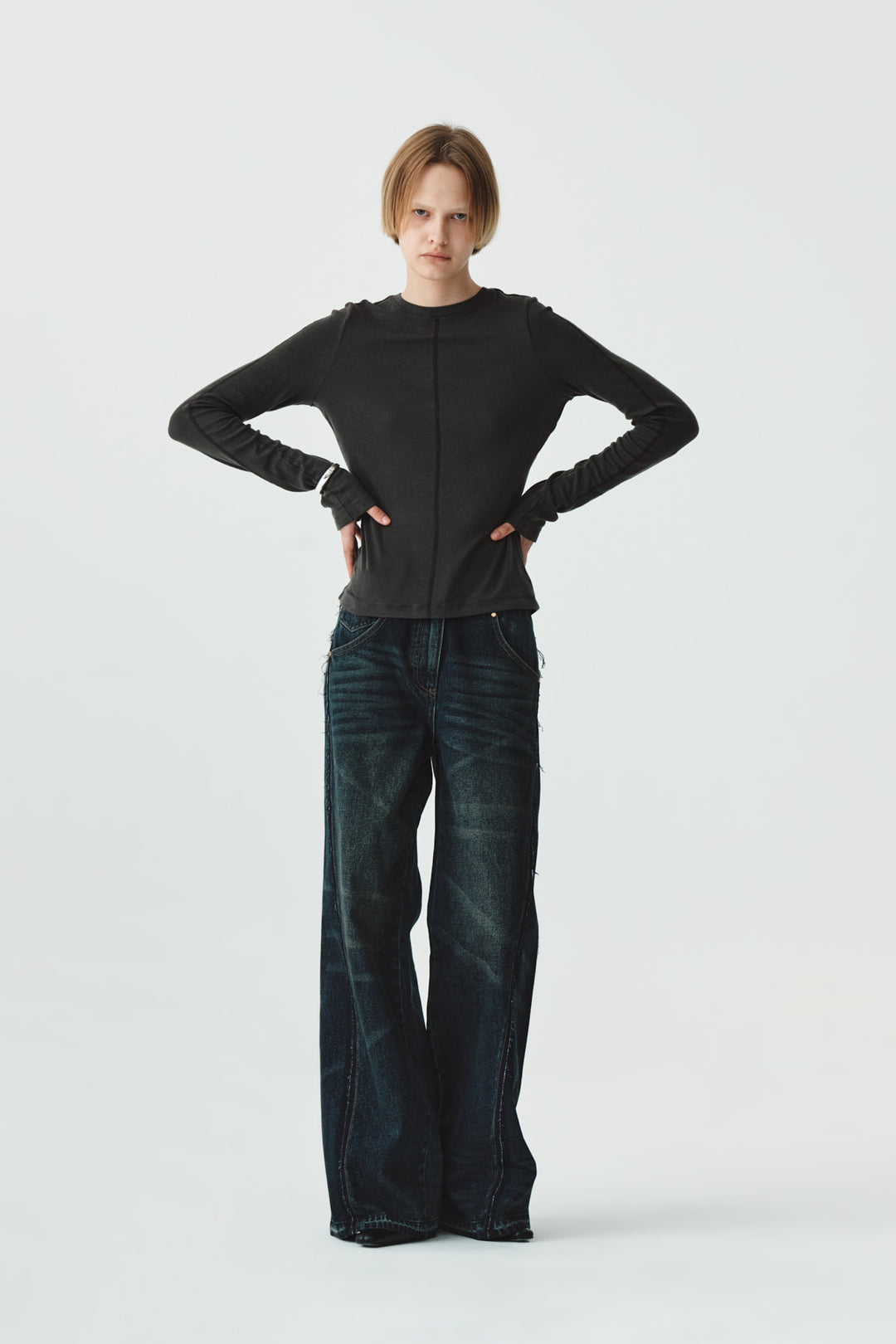 KIMMATIN Washed Cut Out Wide Denim — Navy blue