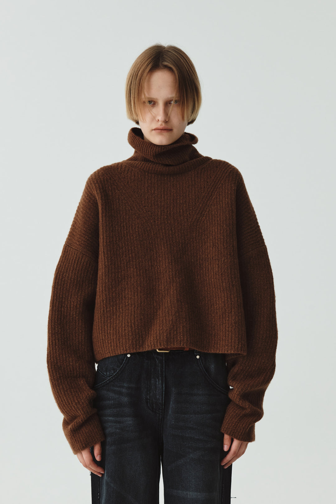 KIMMATIN Wool Blended High Neck Crop Pullover — Brown