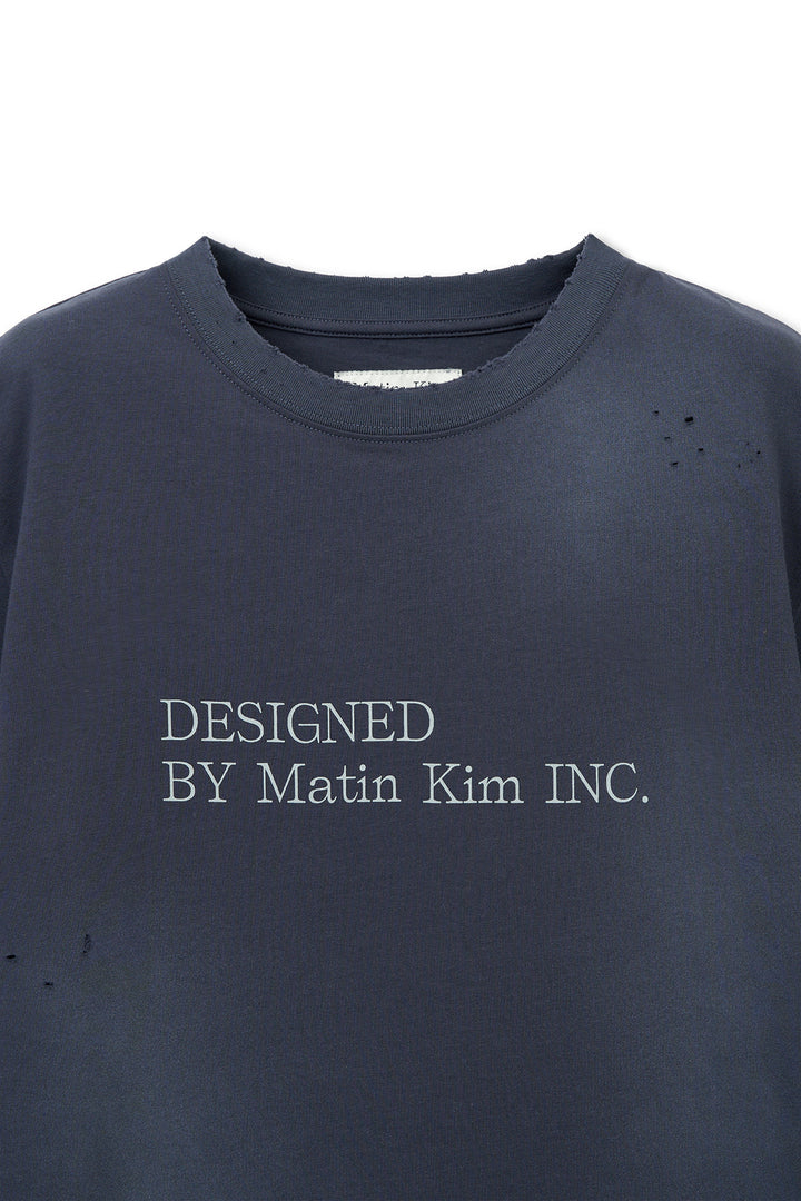Matin Kim Spray Washed Lettering Damaged Top — Navy blue
