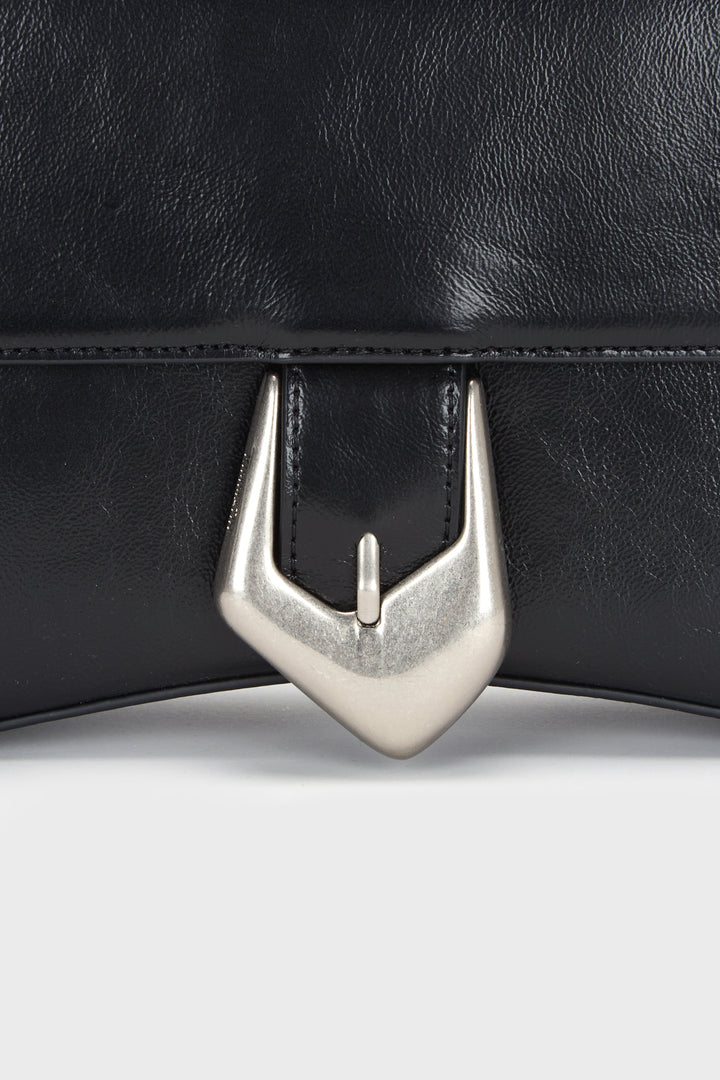 KIMMATIN Bold Buckle Leather Shoulder Bag — Black