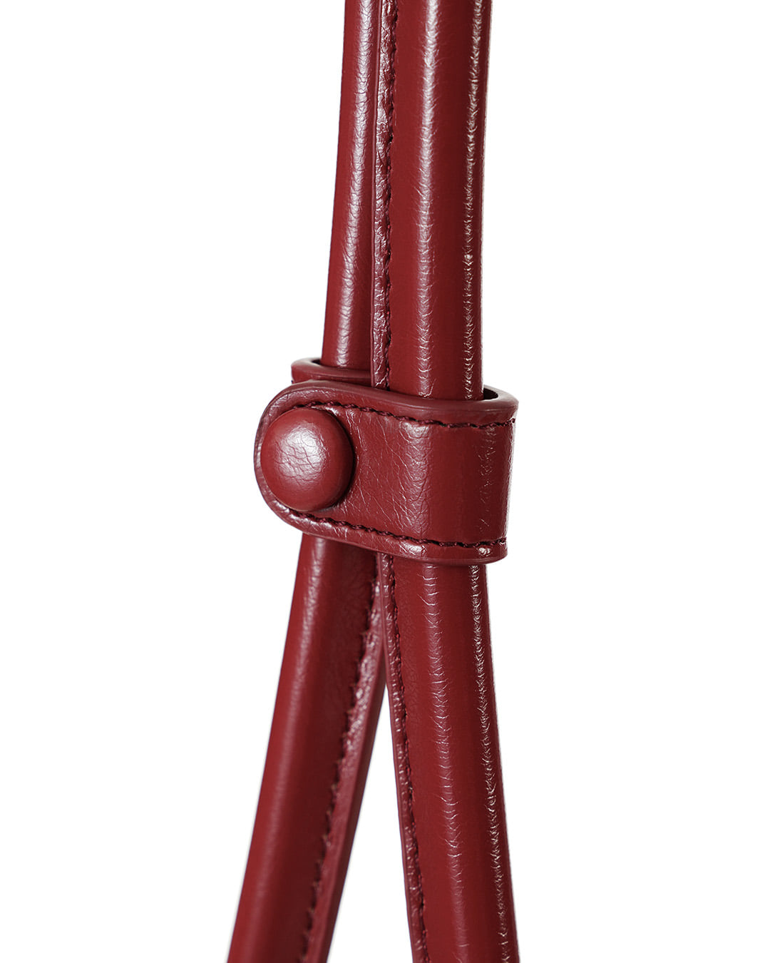 Stand Oil Square Low Bag — Red wine
