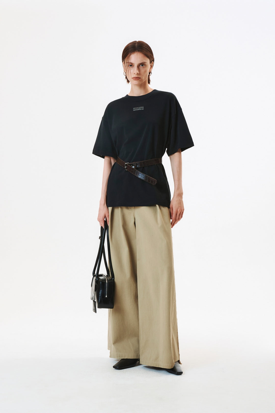 KIMMATIN Logo Embroidery Oversize Top — Black