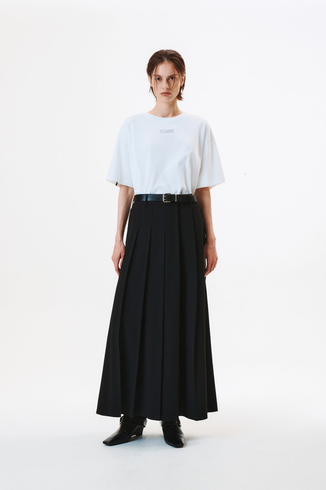 KIMMATIN Unbalance Pleats Pants — Black