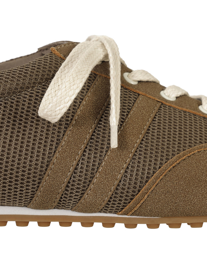 Stand Oil Morrow Square Sneakers — Brown