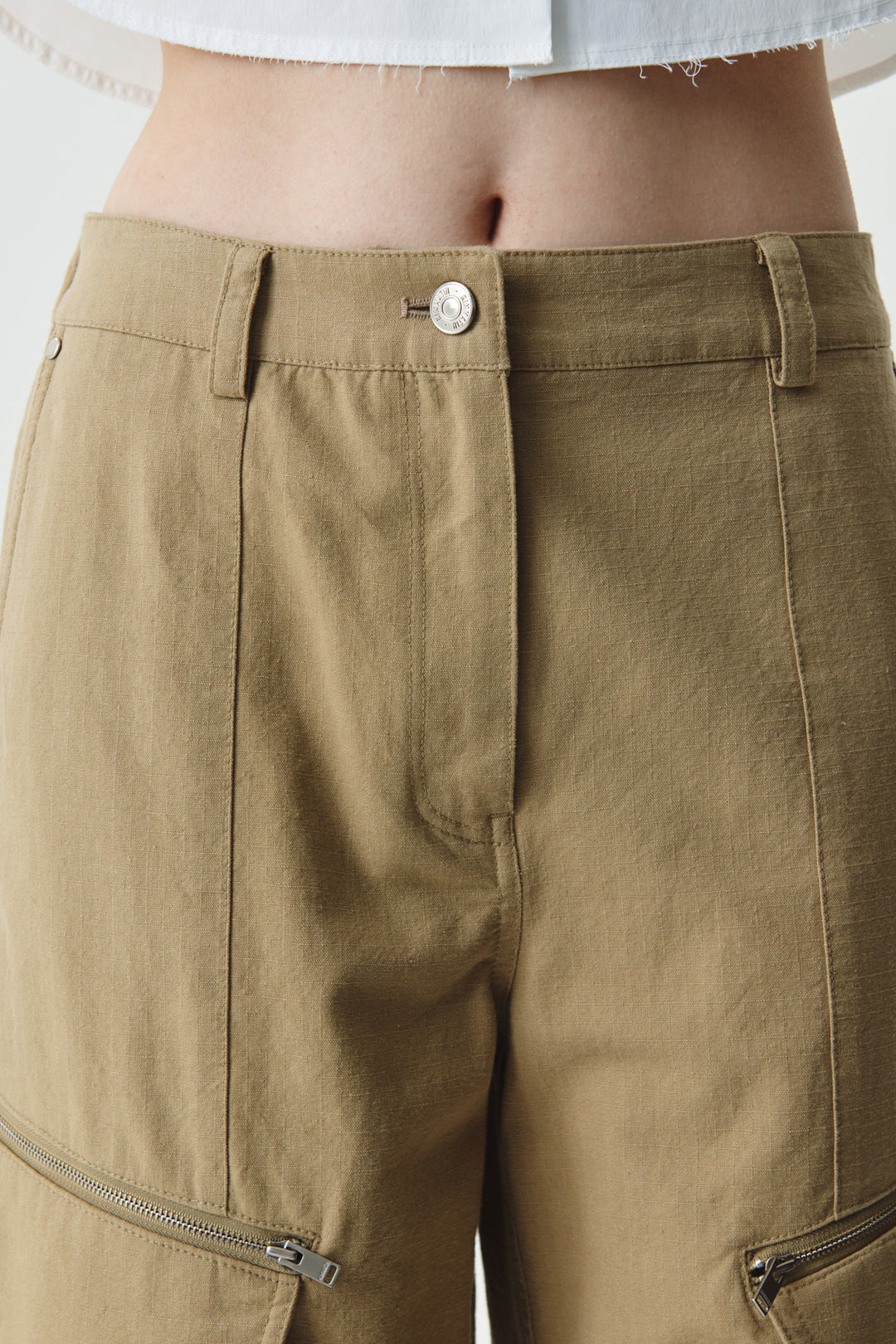 KIMMATIN Zipper Point Cotton Cargo Pants — Beige