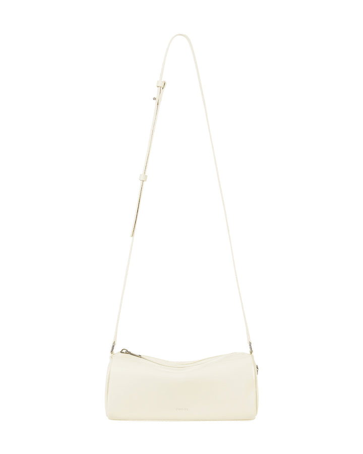 Stand Oil Chunky Bag — Glossy Wrinkled Leather — Cream