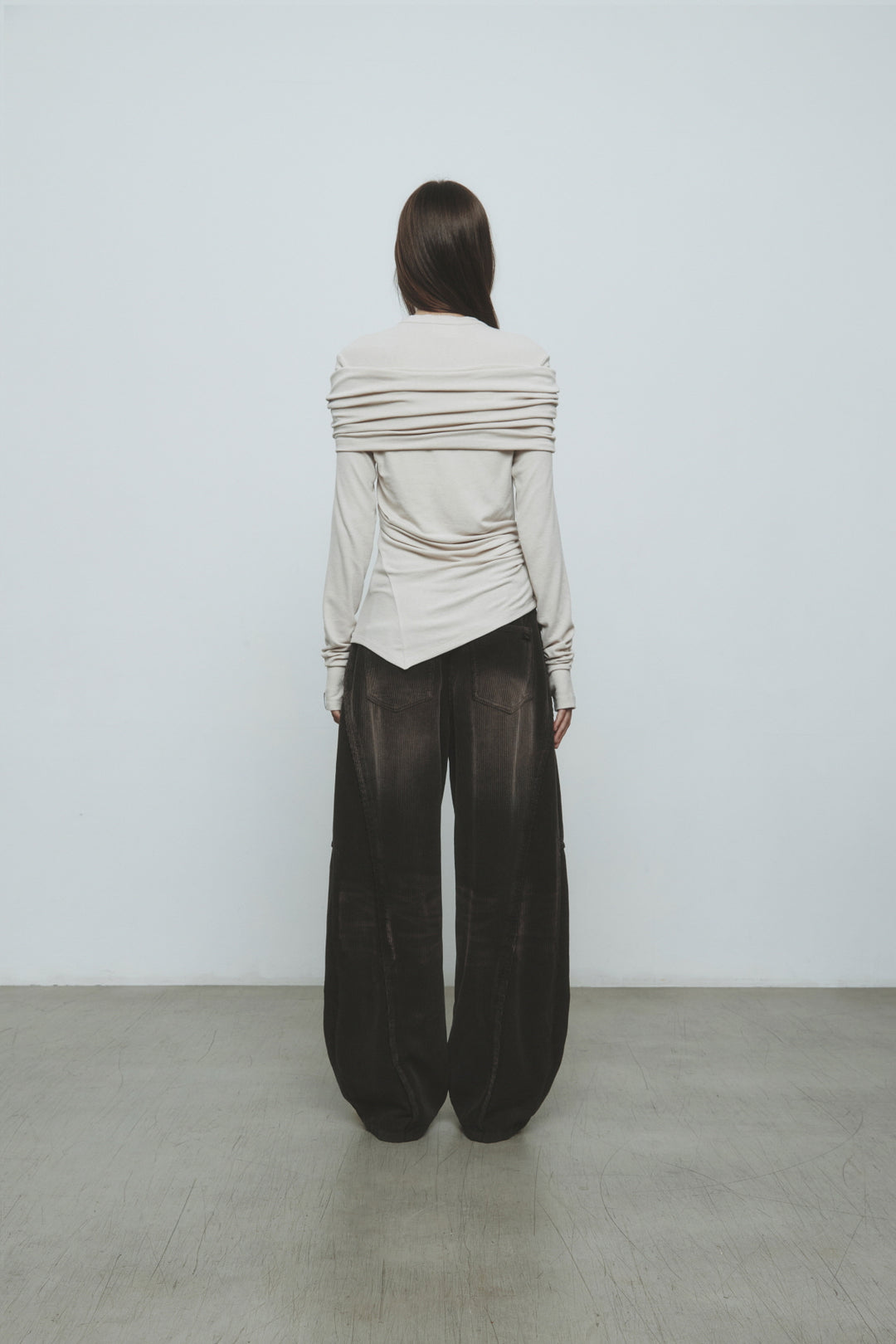 KIMMATIN Off-Shoulder Detail Top Light — Beige
