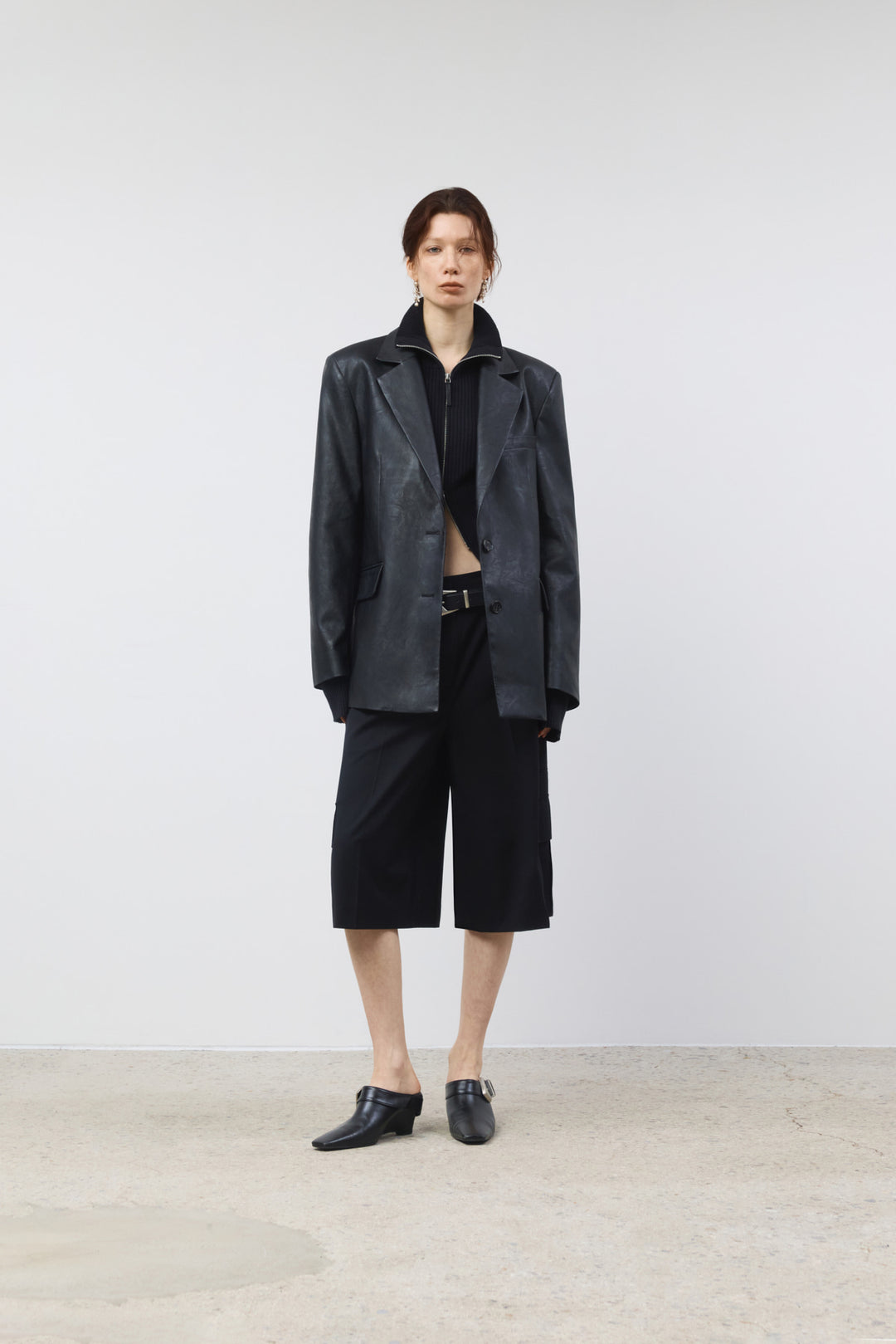 KIMMATIN Cargo Detail Bermuda Shorts — Black