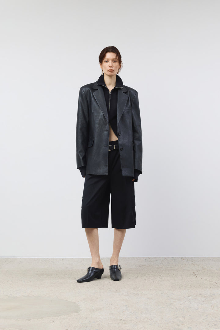 KIMMATIN Cargo Detail Bermuda Shorts — Black