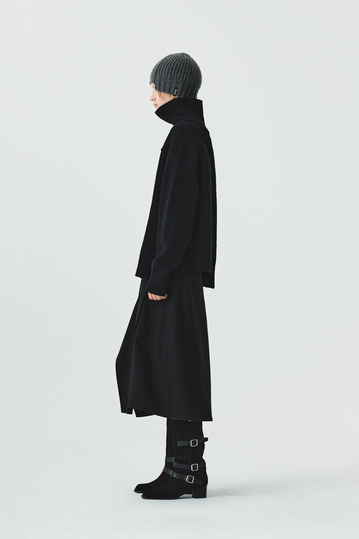 KIMMATIN Unbalance Cotton Flare Skirt — Black