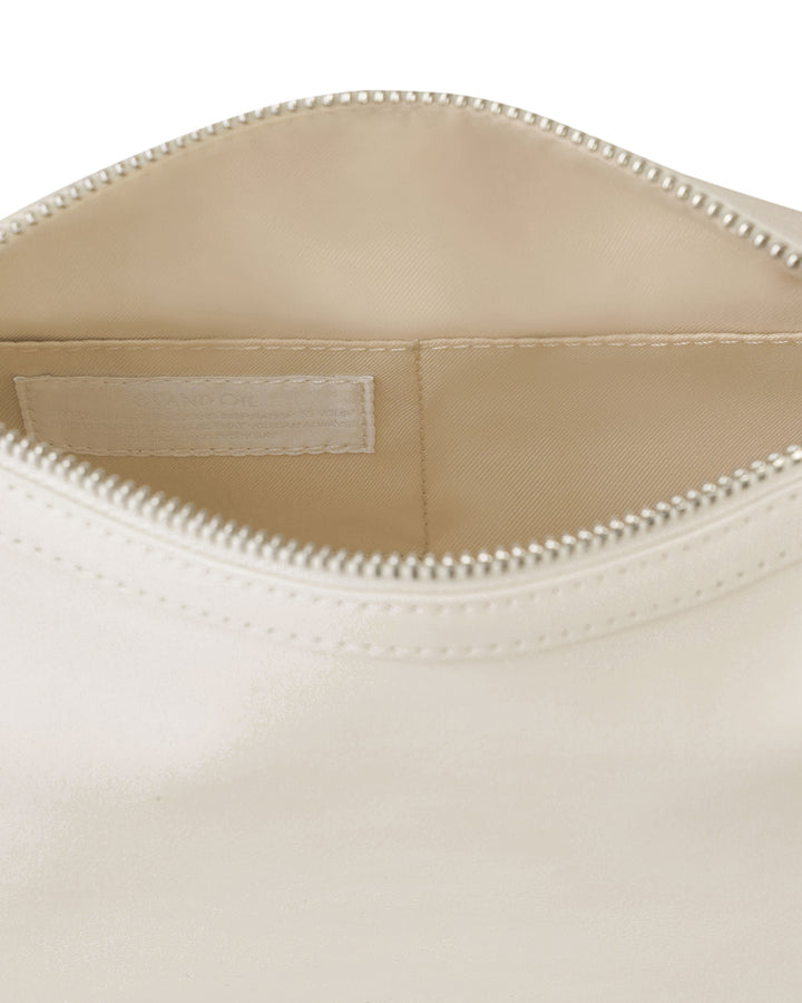 Stand Oil Mushy Bag Mini — Cream