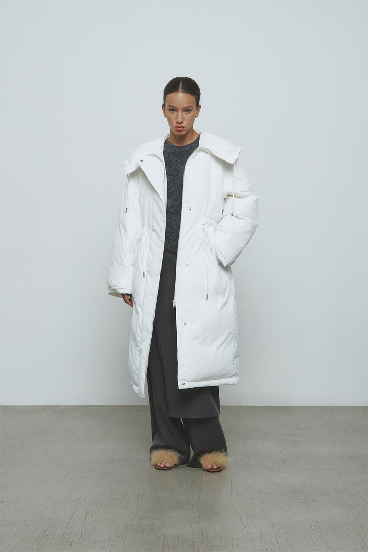 KIMMATIN Draw String Long Down Jumper — White
