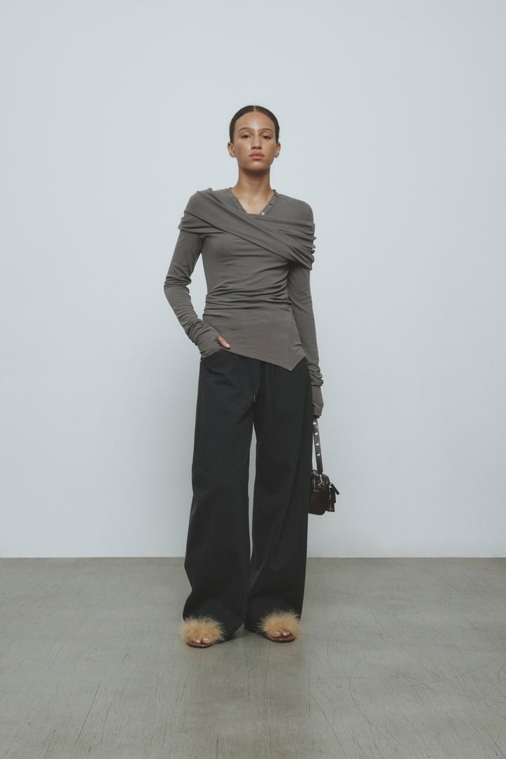 KIMMATIN Off-Shoulder Detail Top — Gray