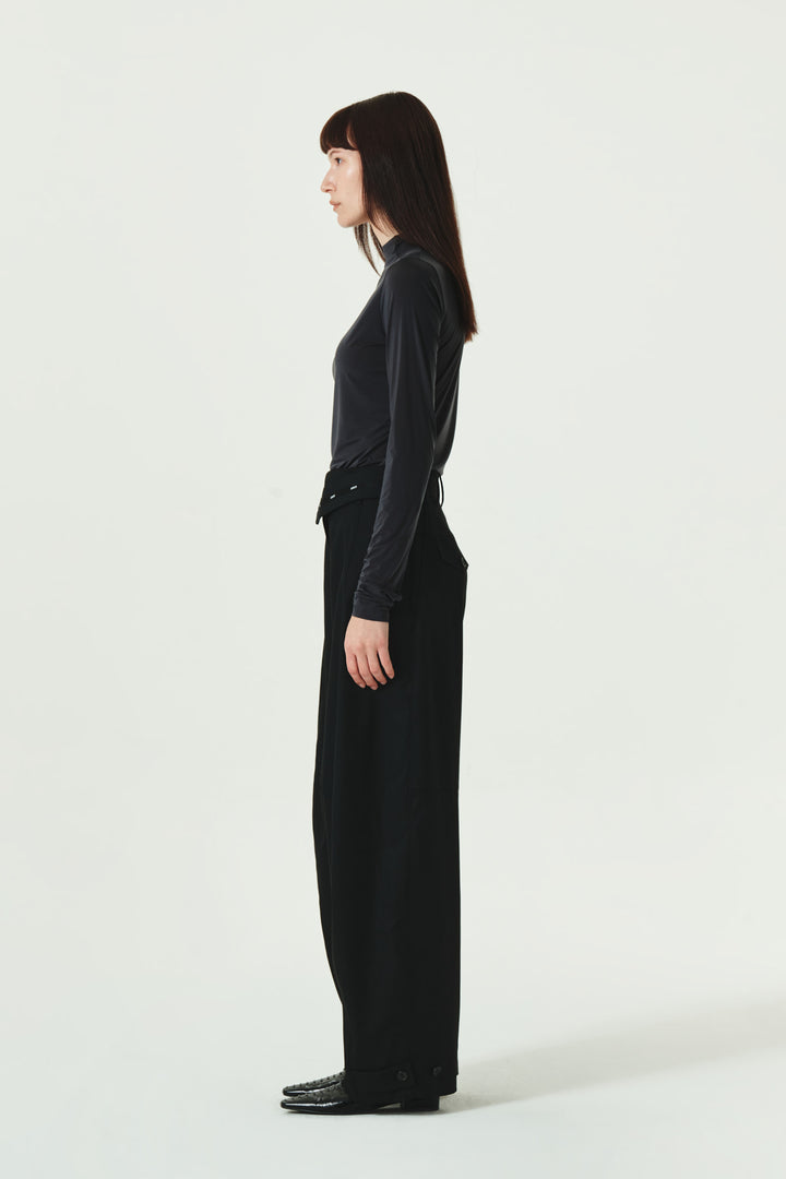 KIMMATIN Half Neck Light Long Sleeve Top — Charcoal