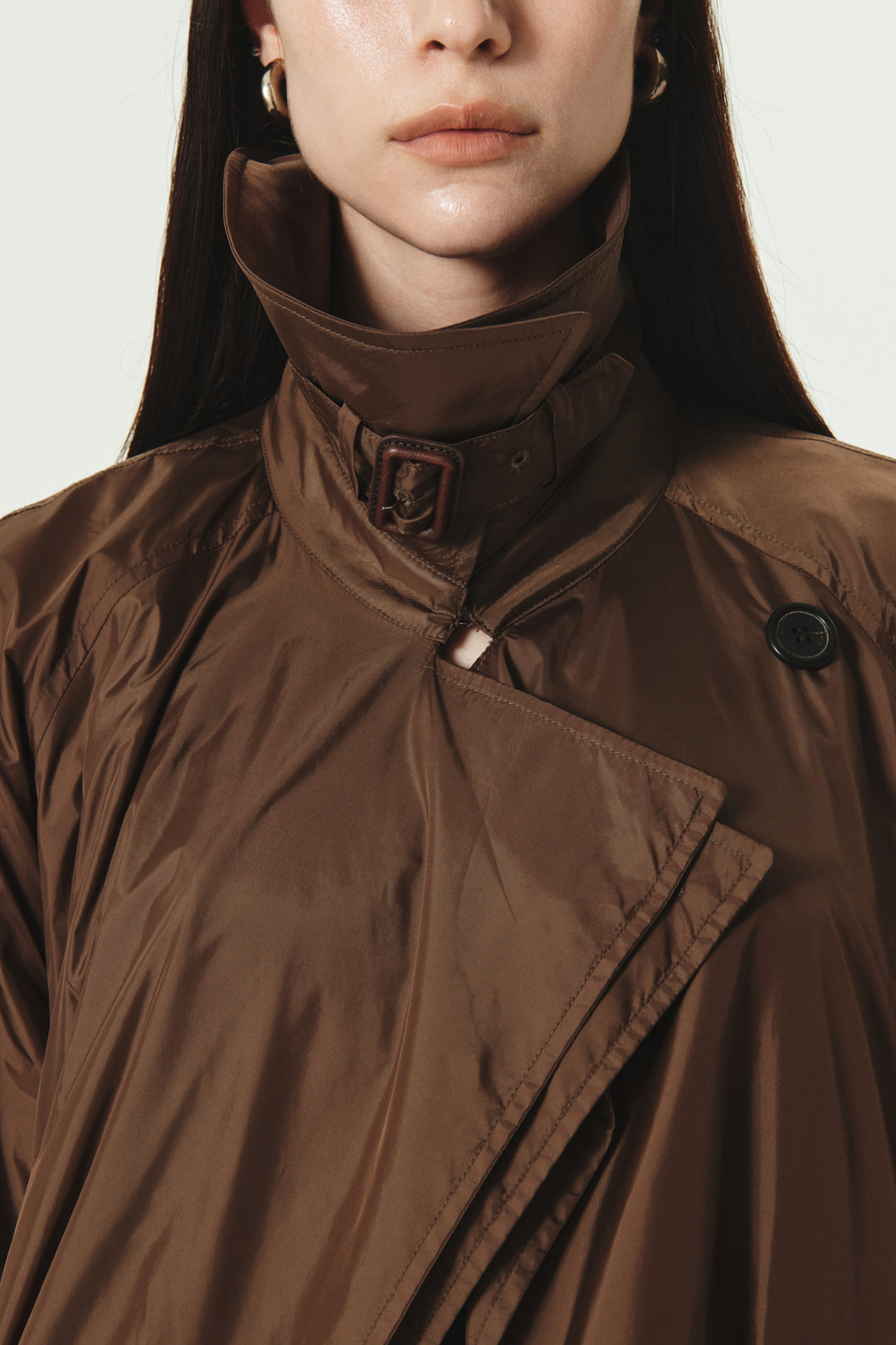 KIMMATIN Raglan Belted Nylon Trench Coat — Brown