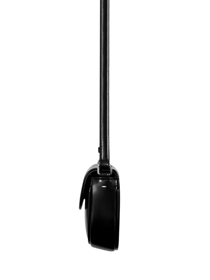 Stand Oil Mino Bag — Half-Moon Crossbody — Black