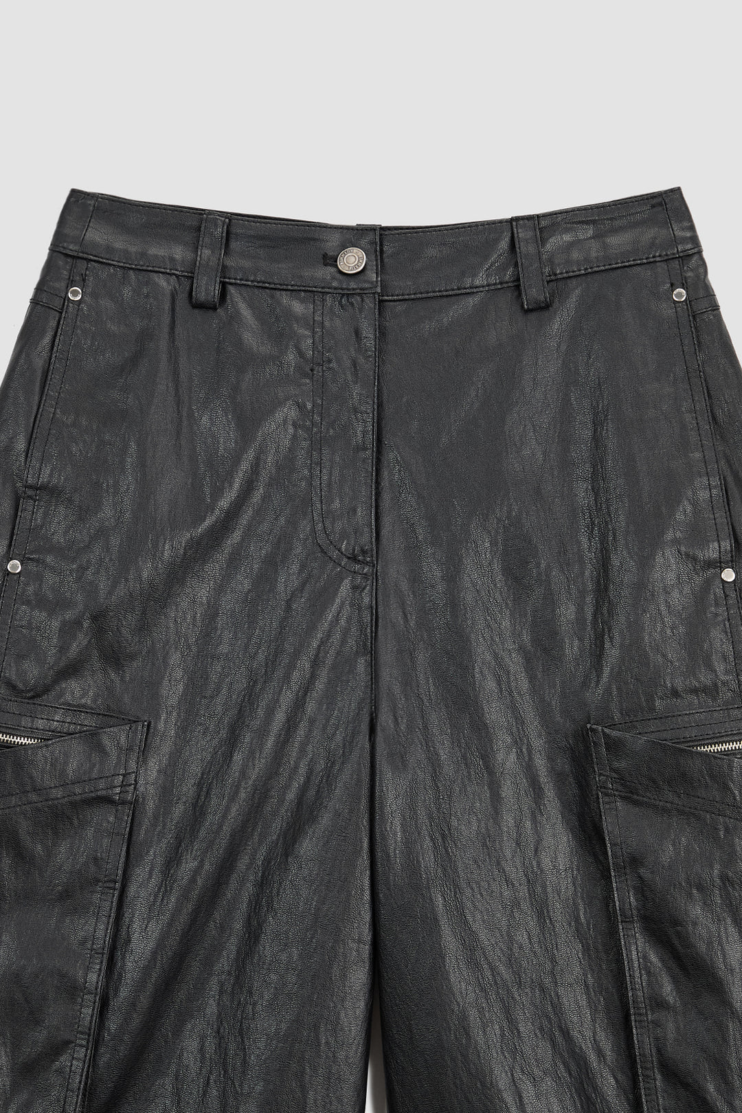 KIMMATIN Pocket Point Leather Bermuda — Black