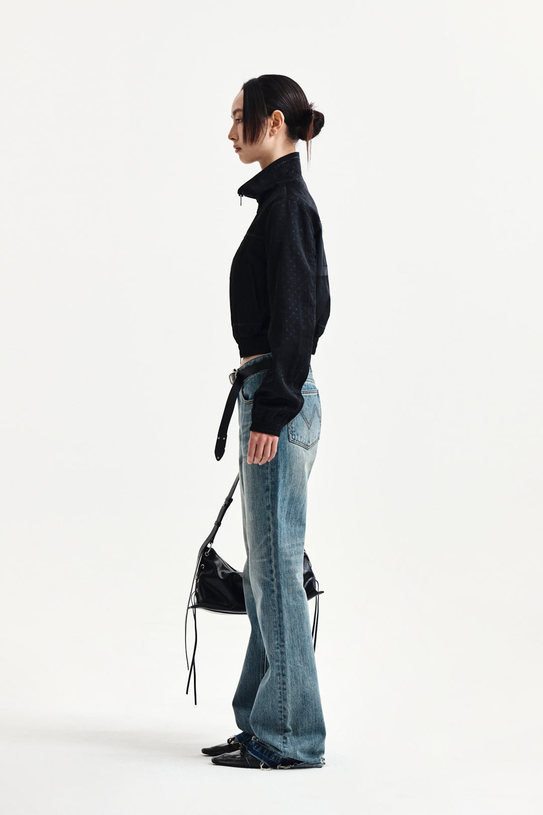 Matin Kim Cropped Embroidery Back Logo Jumper — Black