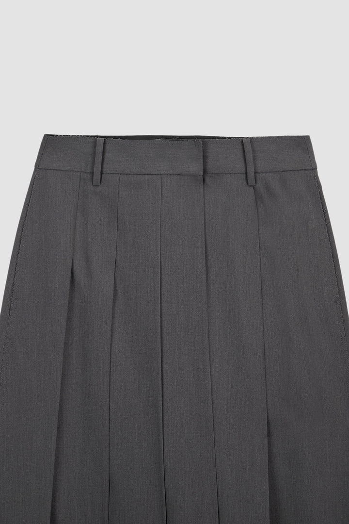 KIMMATIN Unbalance Pleats Pants — Charcoal