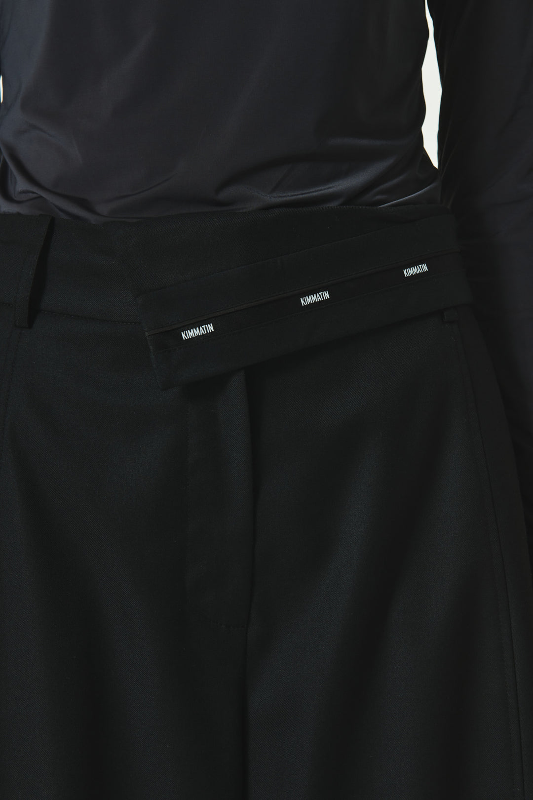 KIMMATIN Foldover Back Pocket Trouser — Black