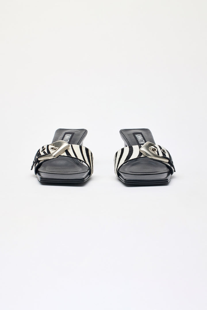 KIMMATIN Buckle Point Slide Heels in Mix
