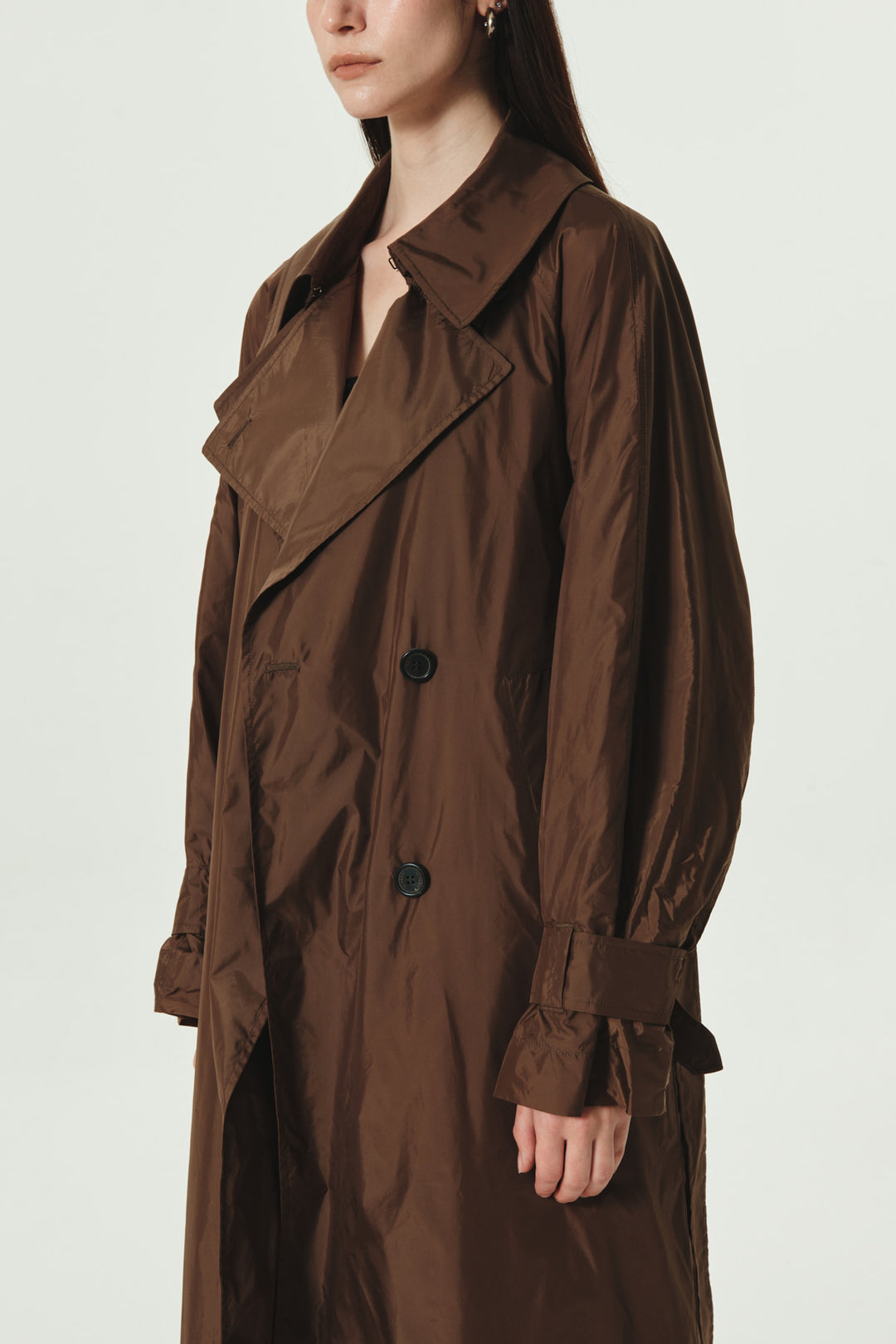 KIMMATIN Raglan Belted Nylon Trench Coat — Brown
