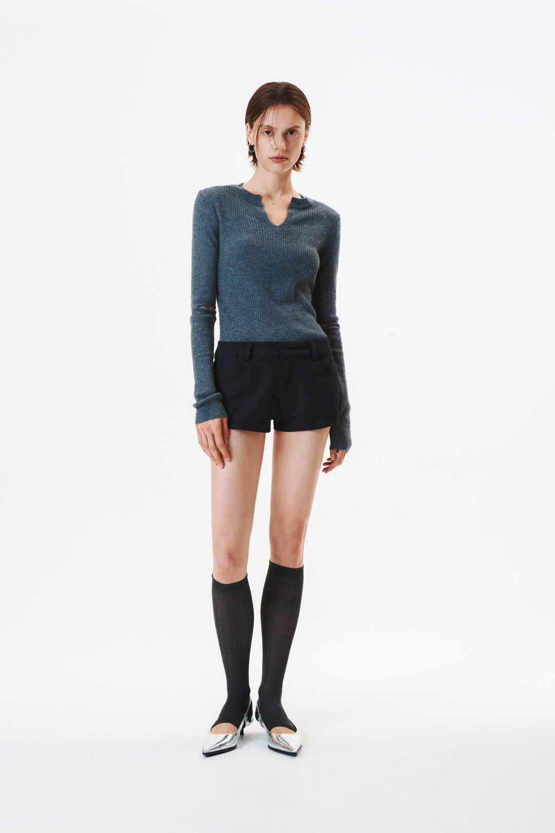 KIMMATIN Slit Point Slim Knit Top — Gray