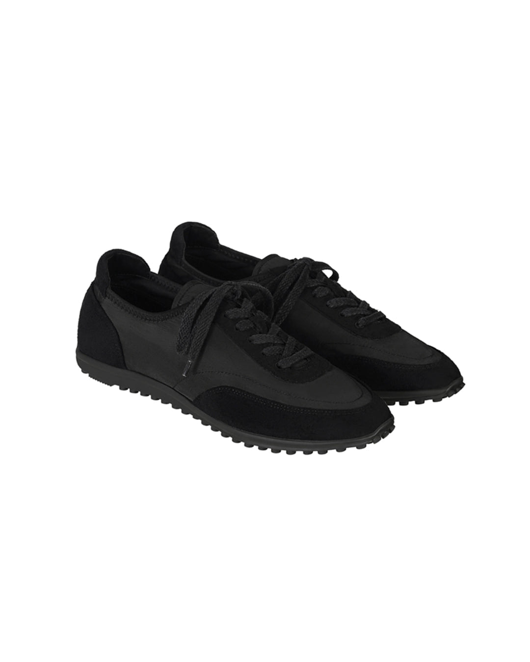 Stand Oil Sophie Flat Sneaker — Black