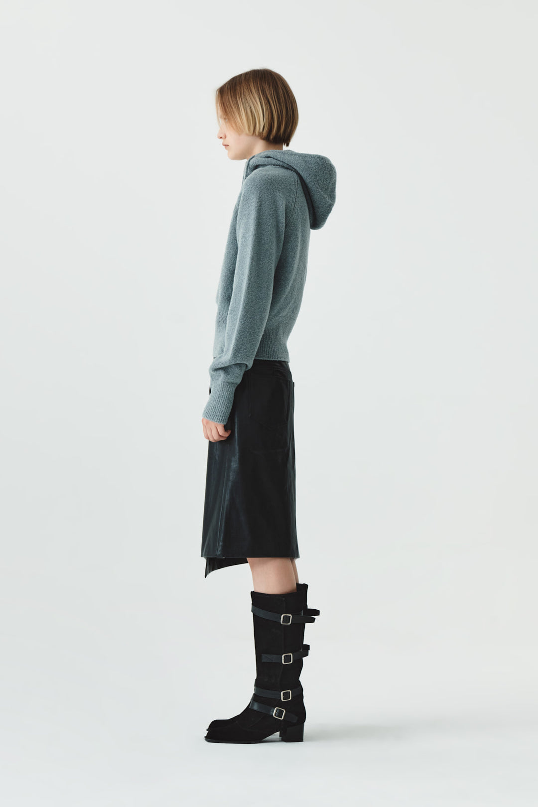 KIMMATIN Turtle Hoody Boucle Knit Top — Gray