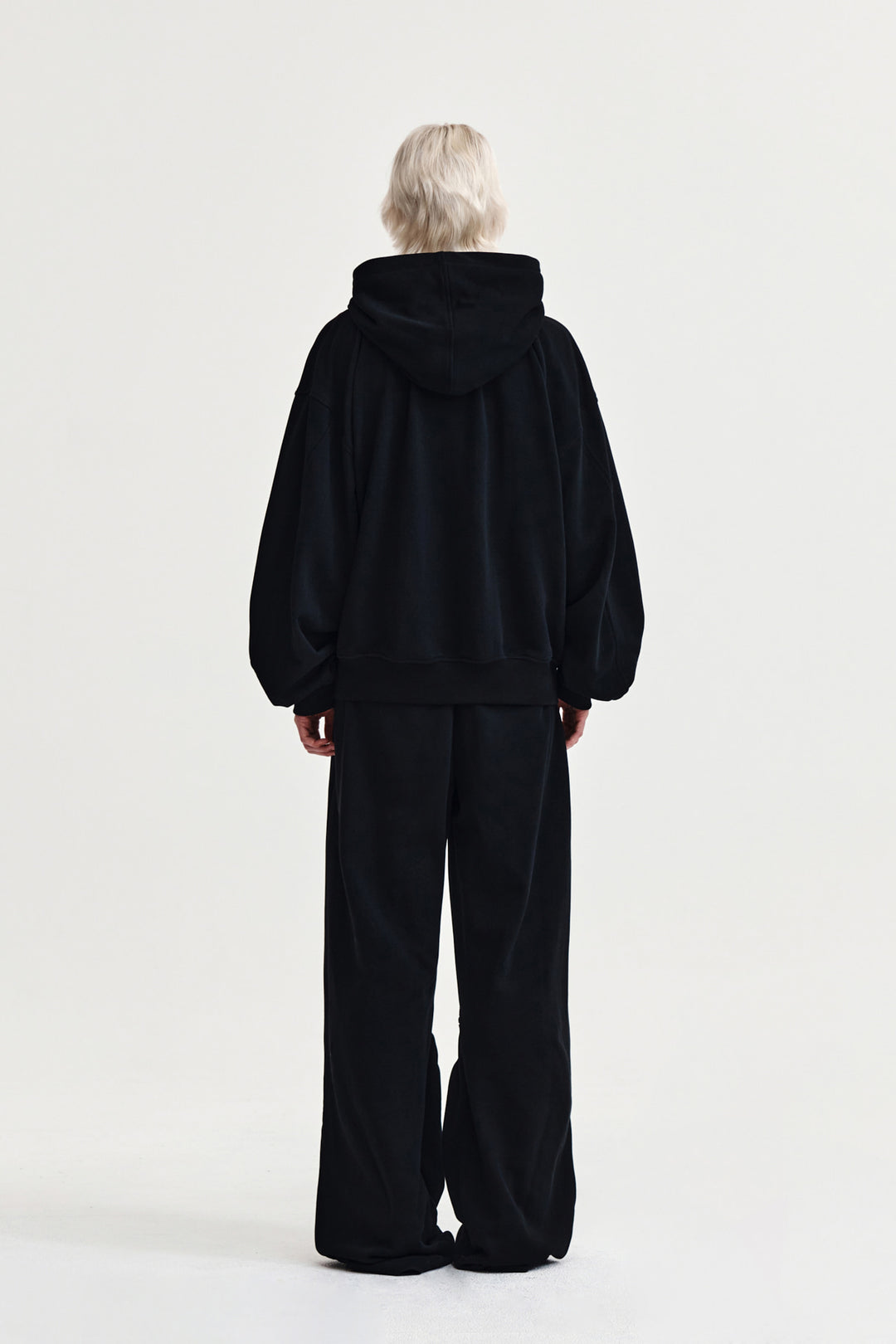 Matin Kim Drawstring Point Sweatpants — Black