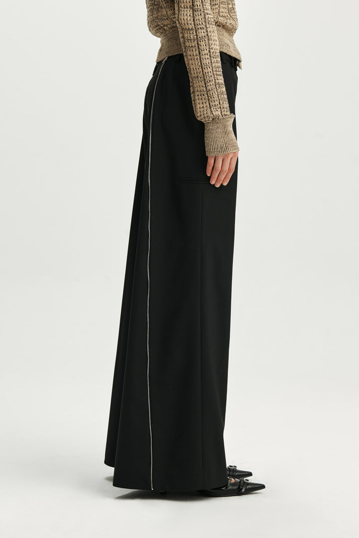 KIMMATIN Zipper Point Trouser — Black