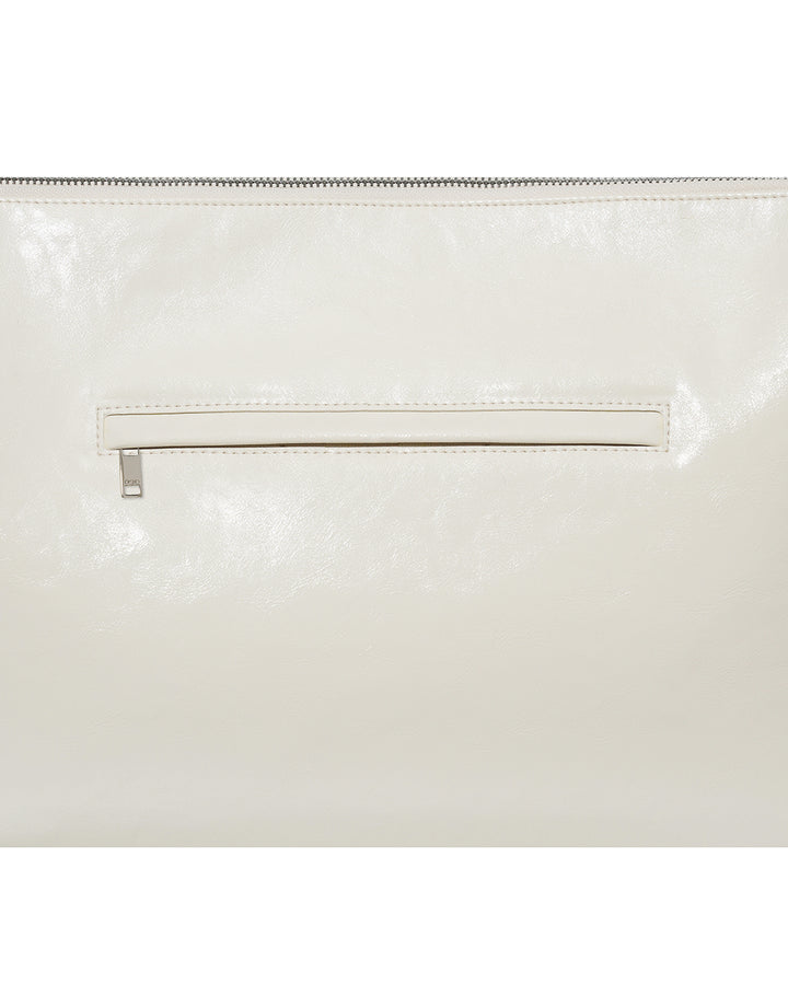 Stand Oil Ooze Bag — Slouchy Crossbody — Cream