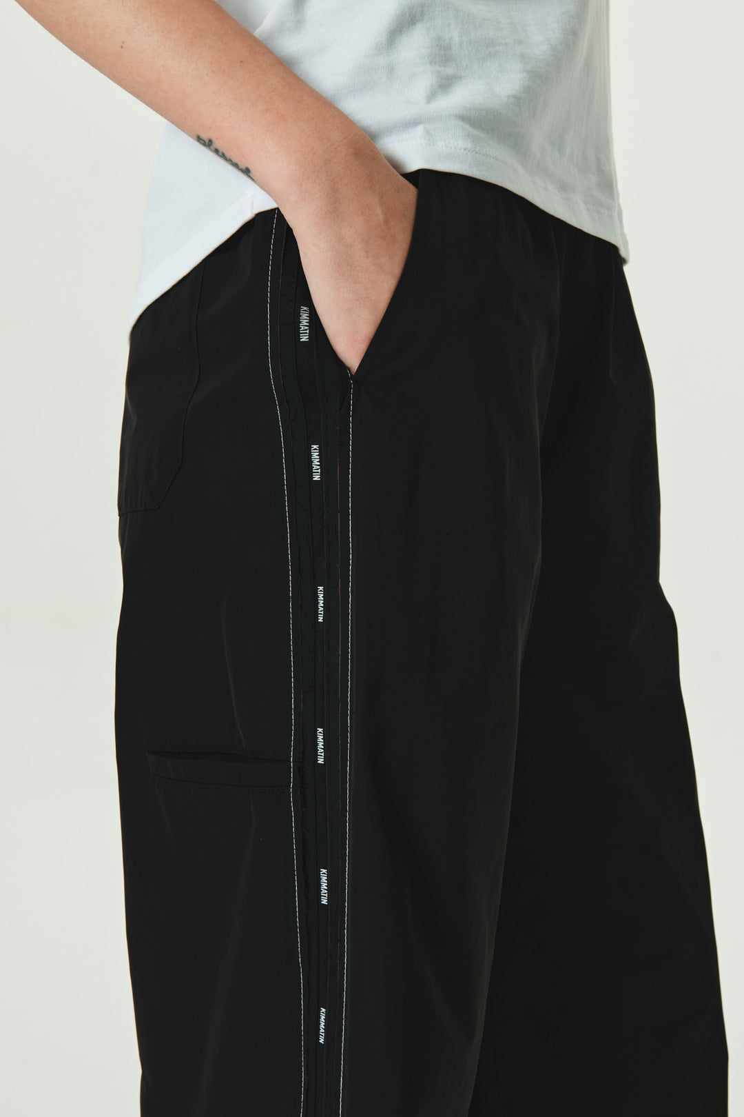 KIMMATIN Side Logo Point Track Pants — Black