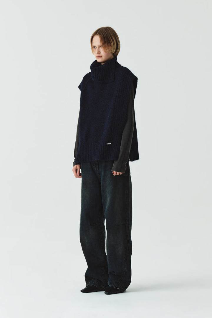 KIMMATIN High Neck Wool Knit Vest — Navy blue