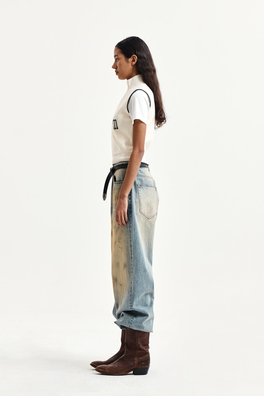 Matin Kim Spell Point Knit Zip Up Vest — Ivory