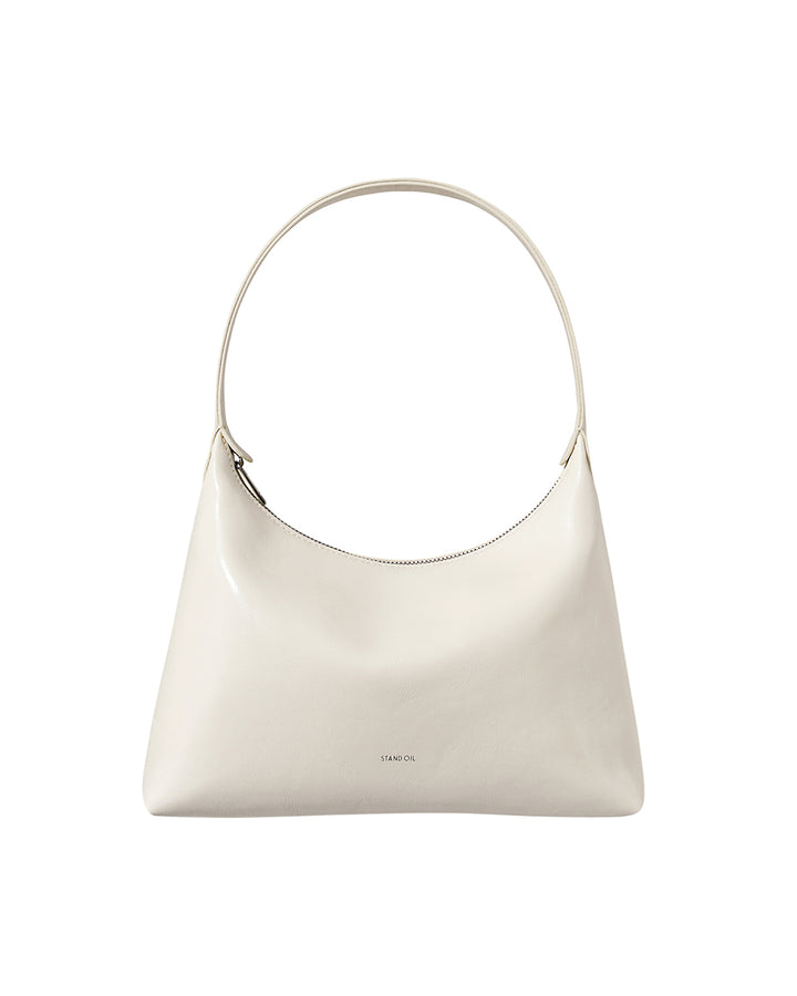 Stand Oil Plump Bag — Triangle Shoulder — Cream