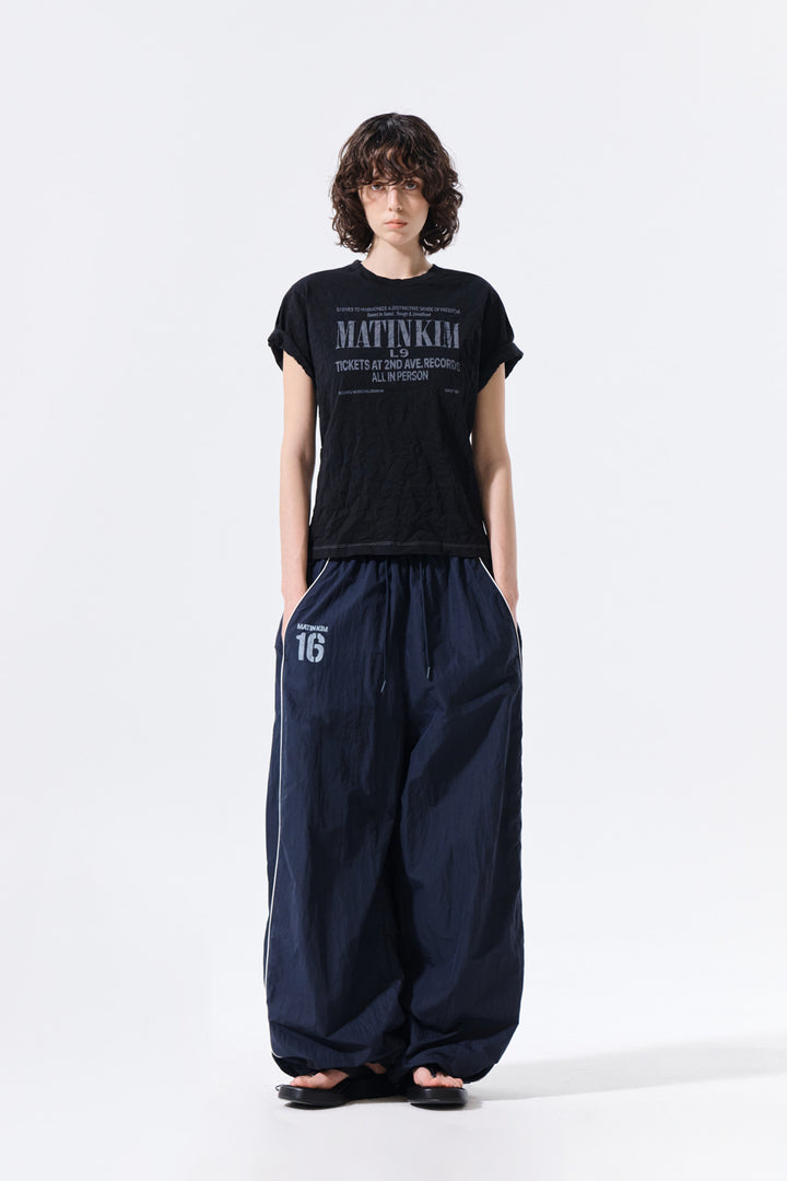 Matin Kim Lettering Graffiti Crease Top — Black