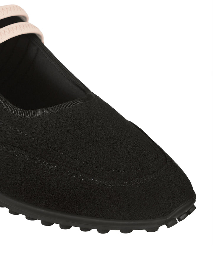 Stand Oil Strap Mary Jane Sneaker — Black Combi