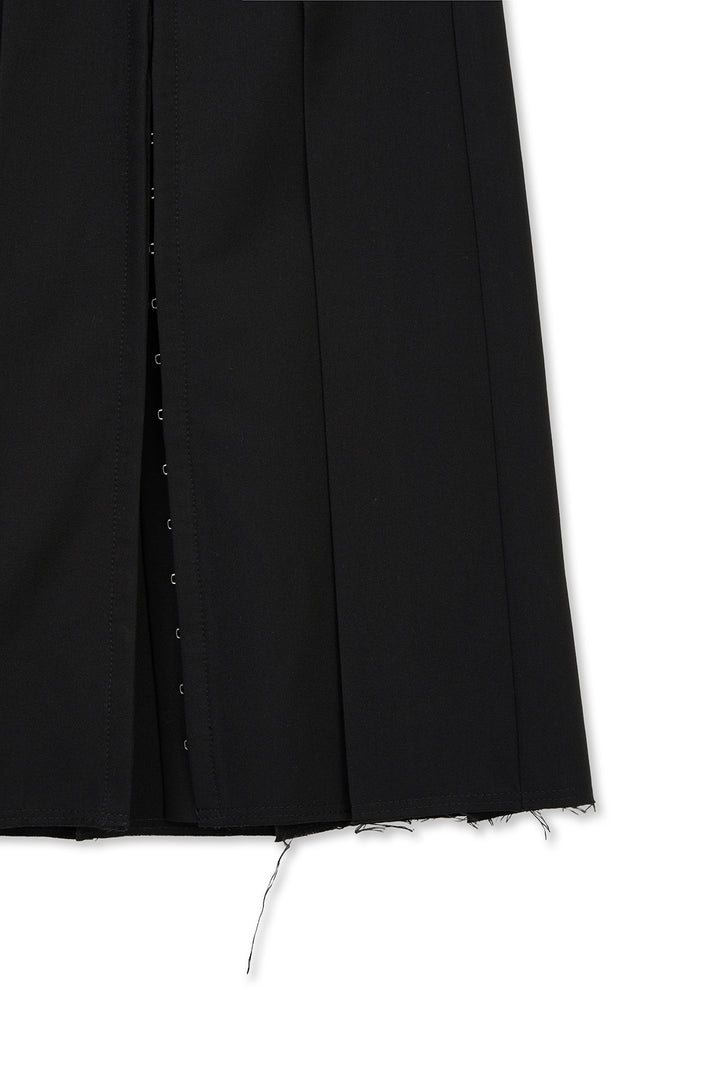 Matin Kim Belted Slit Pleat Skirt — Black